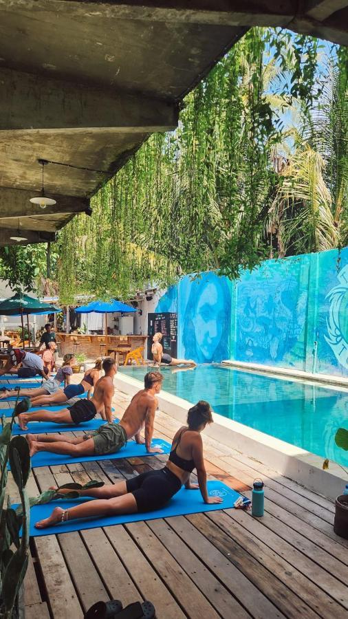 Tipsea Turtle Gili Air Hotel Екстериор снимка