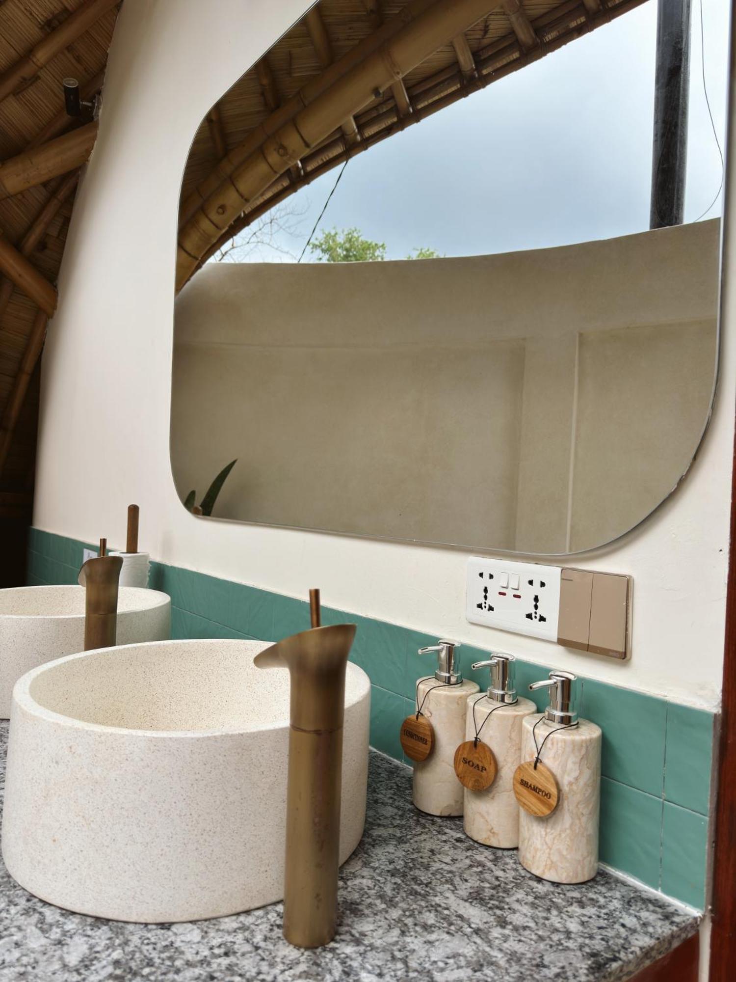 Tipsea Turtle Gili Air Hotel Екстериор снимка
