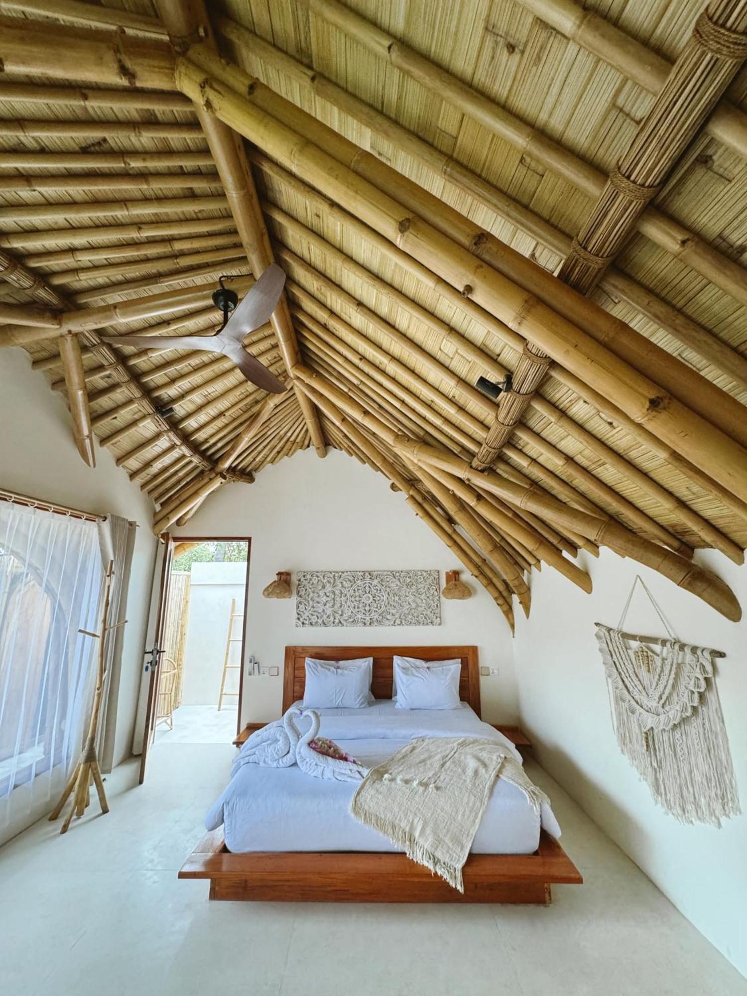 Tipsea Turtle Gili Air Hotel Екстериор снимка