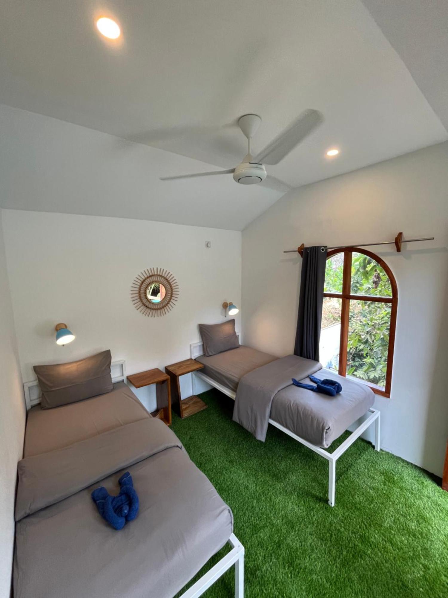 Tipsea Turtle Gili Air Hotel Екстериор снимка